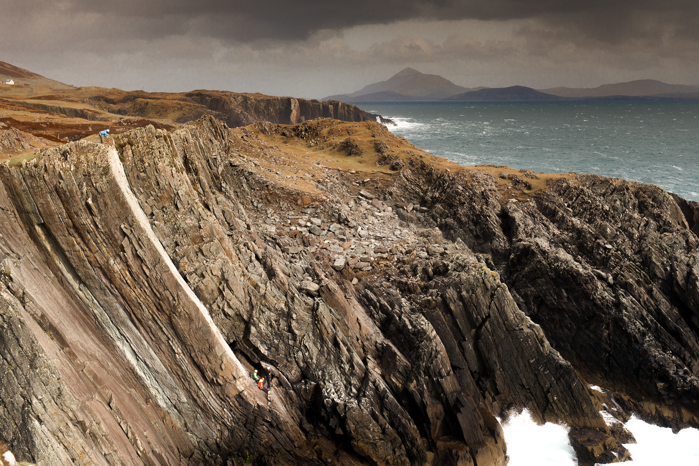 Cliff climbing and sustainable tourism on Clare Island, Ireland. Credit John Mee Photography Climbing holiday and sustainable tourism in Ireland. Clare Island, County Mayo. Credit: John Mee Photography
